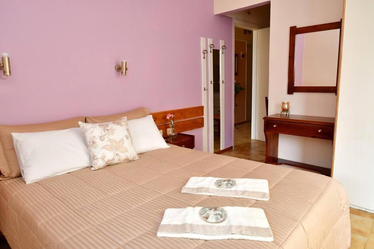 Konstantinos Apartments Tolón Dış mekan fotoğraf